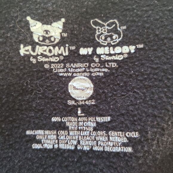 Kuromi My Melody Sweatshirt Black Pullover Sz L Sanrio Hello Kitty Anime Graphic - Picture 5 of 6